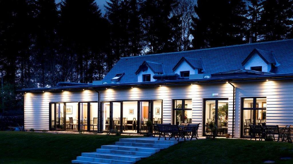 The Brander Lodge Hotel And Bistro Taynuilt Exterior photo
